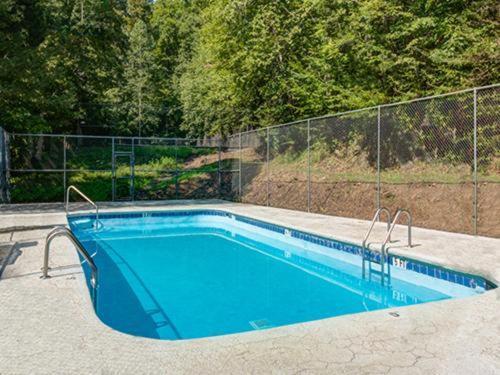 Barenberg Cabin - Secluded Unobstructed Panoramic Smoky Mountains View With Two Master Suites, Loft Game Room, And Hot Tub Гатлинбург Экстерьер фото
